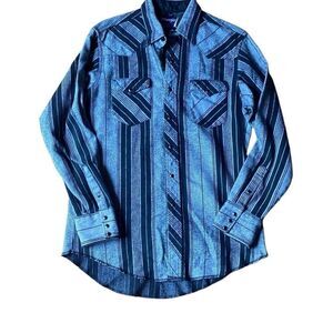 VINTAGE Wrangler Pearl Snap Western Flannel Shirt X-Long Tails 16.5-34 Cowboy
